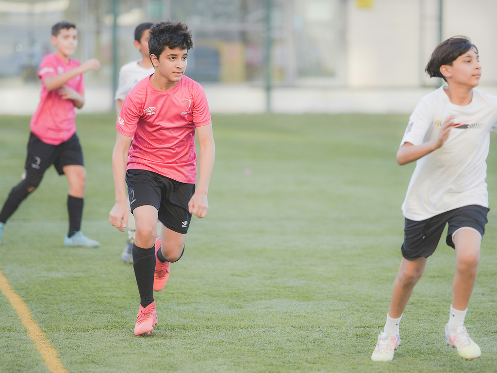 Hydrogen Water for Young People and Athletes